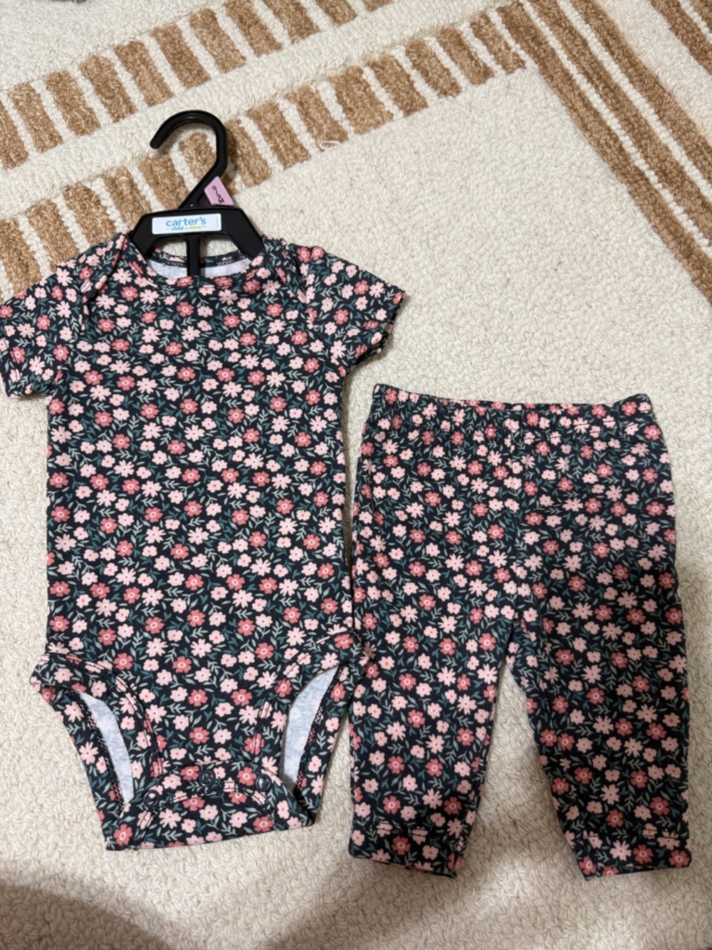 Carter's Black and Pink Floral Bodysuit & Leggings Set 0-3 months NWOT